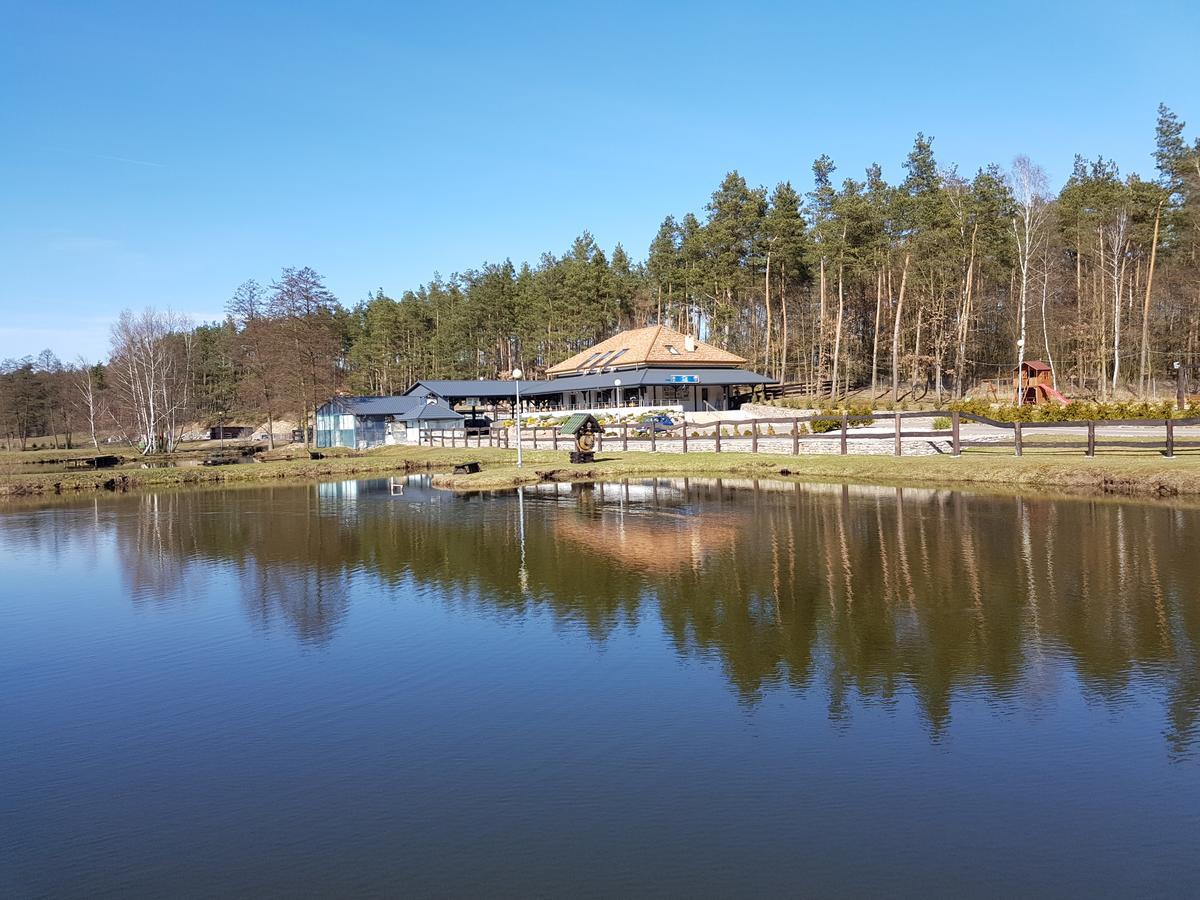 Отель Rybaczowka Голюб-Добжинь Экстерьер фото